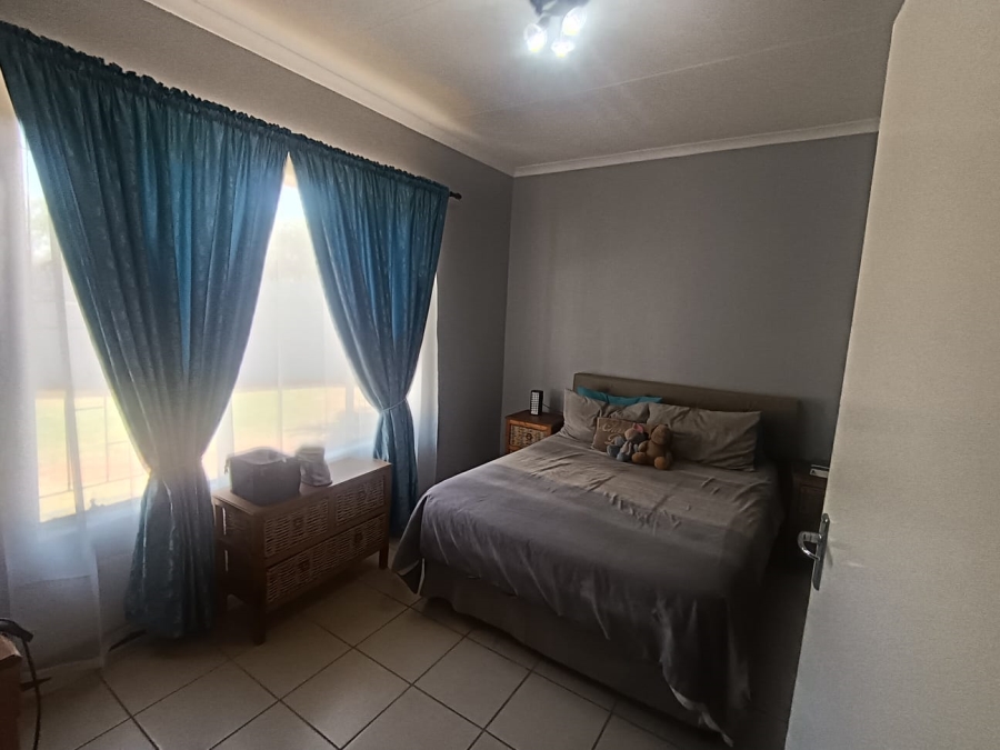 3 Bedroom Property for Sale in Minerva Gardens Northern Cape